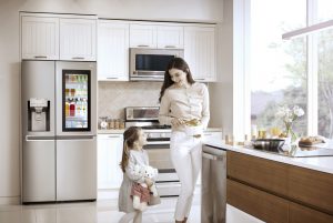 نمایندگی تعمیر یخچال و فریزر ، ماشین لباسشویی ، ظرفشویی ، ساید بای ساید ، ماکروویو ، کولر گازی و پکیج بنتلی در منزل و محل کار شما عزیزان در تهران